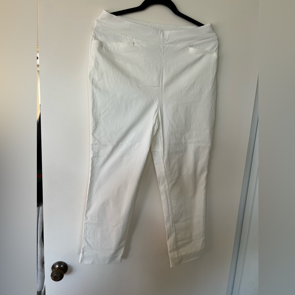 👑14/16 Avenue White Crop Pants👑